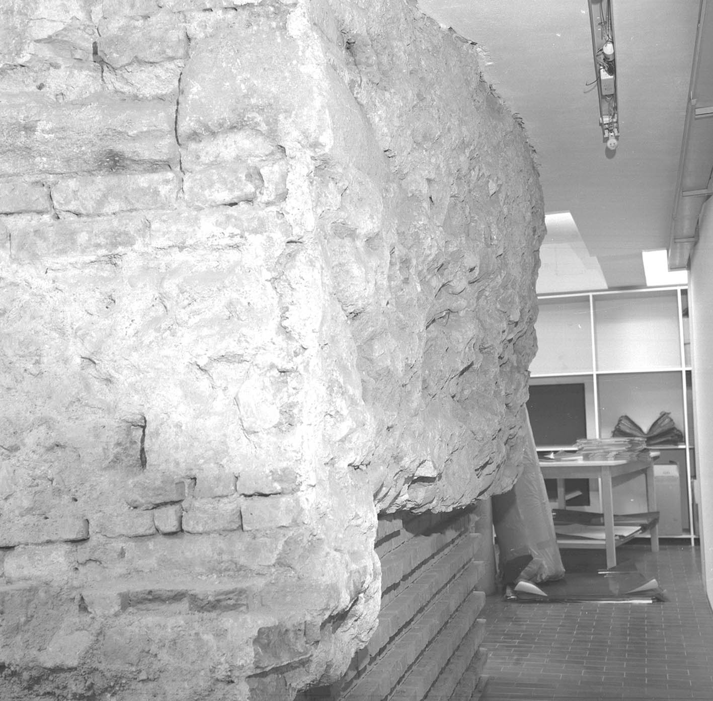 mura massimianee, struttura di fortificazione