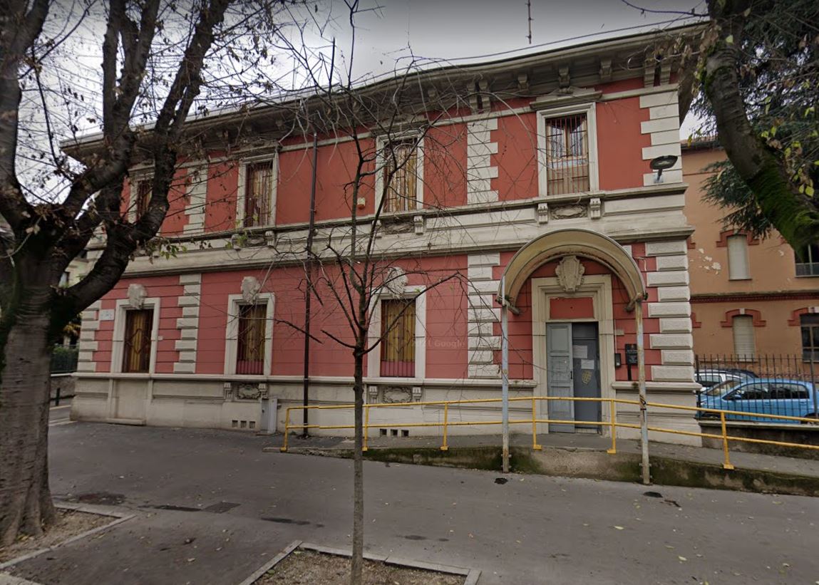 Palazzina di via De Amicis, 10