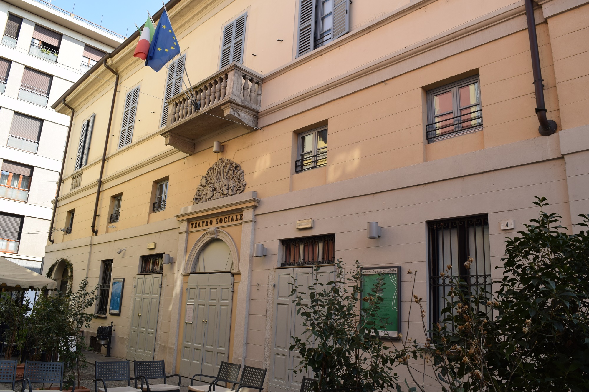 Teatro sociale