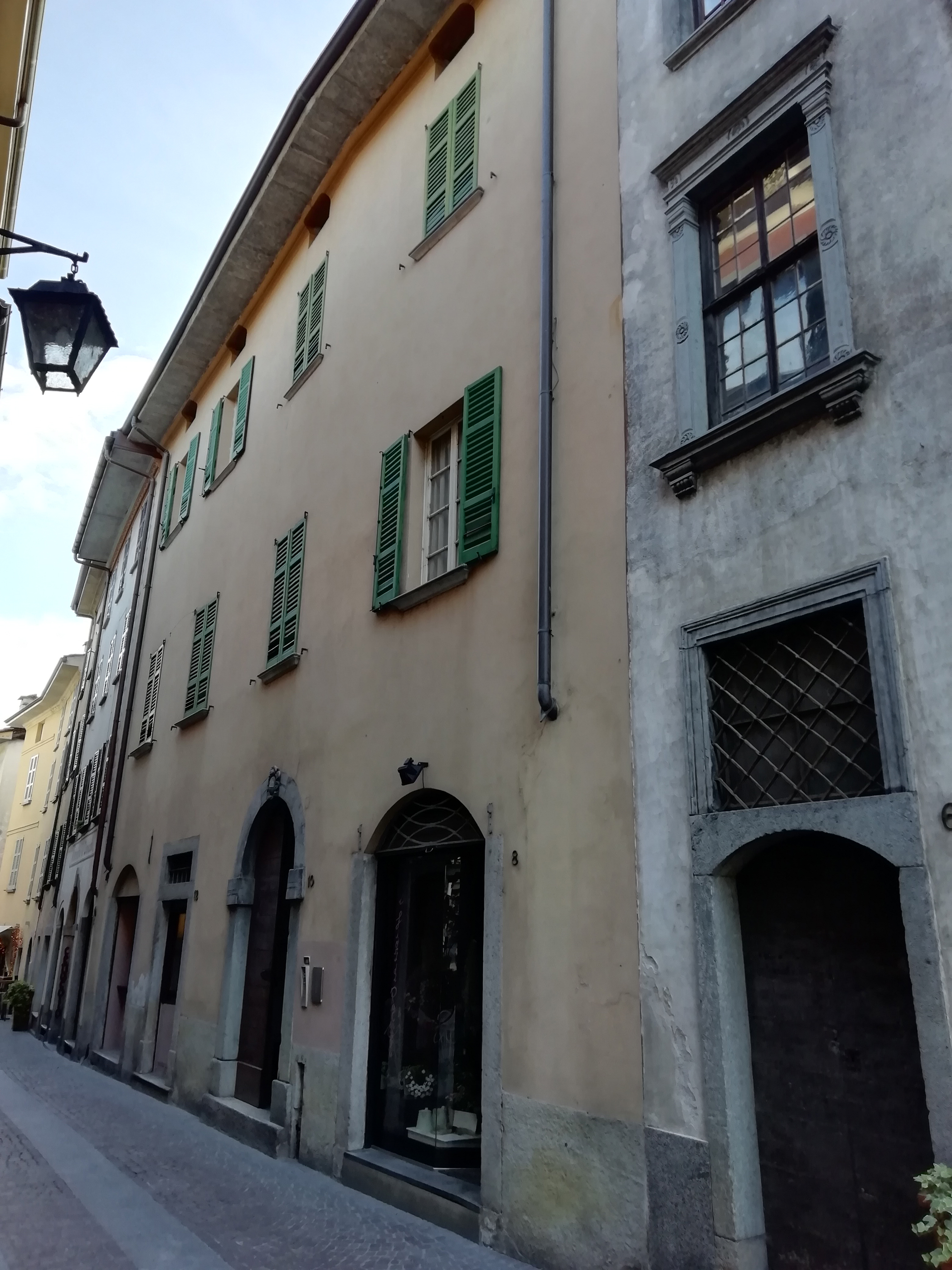 Casa in via Pedretti, 10