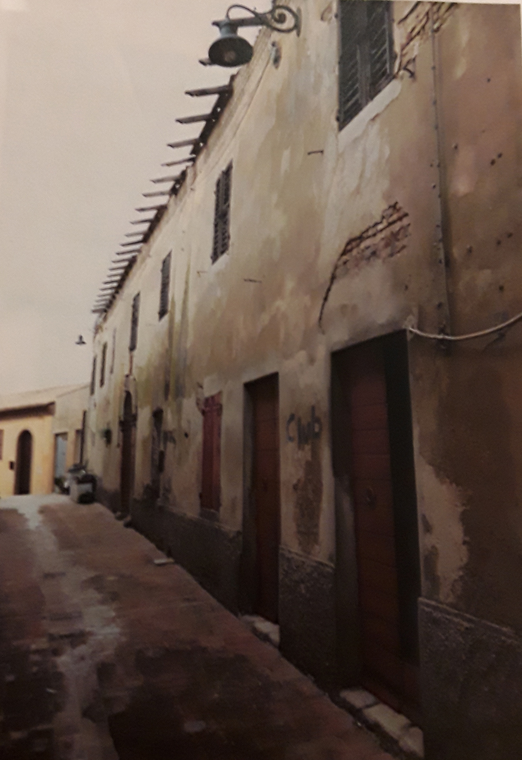 Ex teatro di Castel d’Emilio