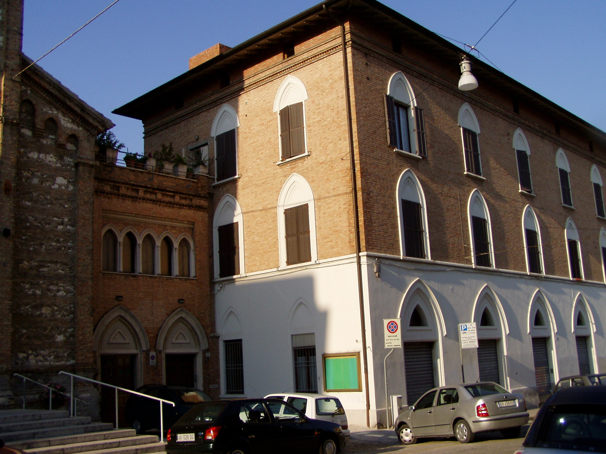 Casa canonica della Chiesa del S. Cuore di Gesù