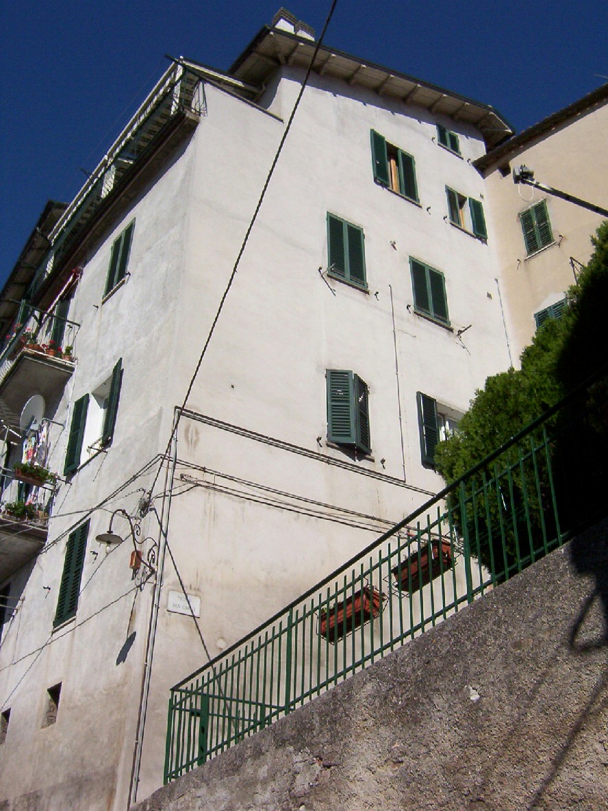 Casa in linea