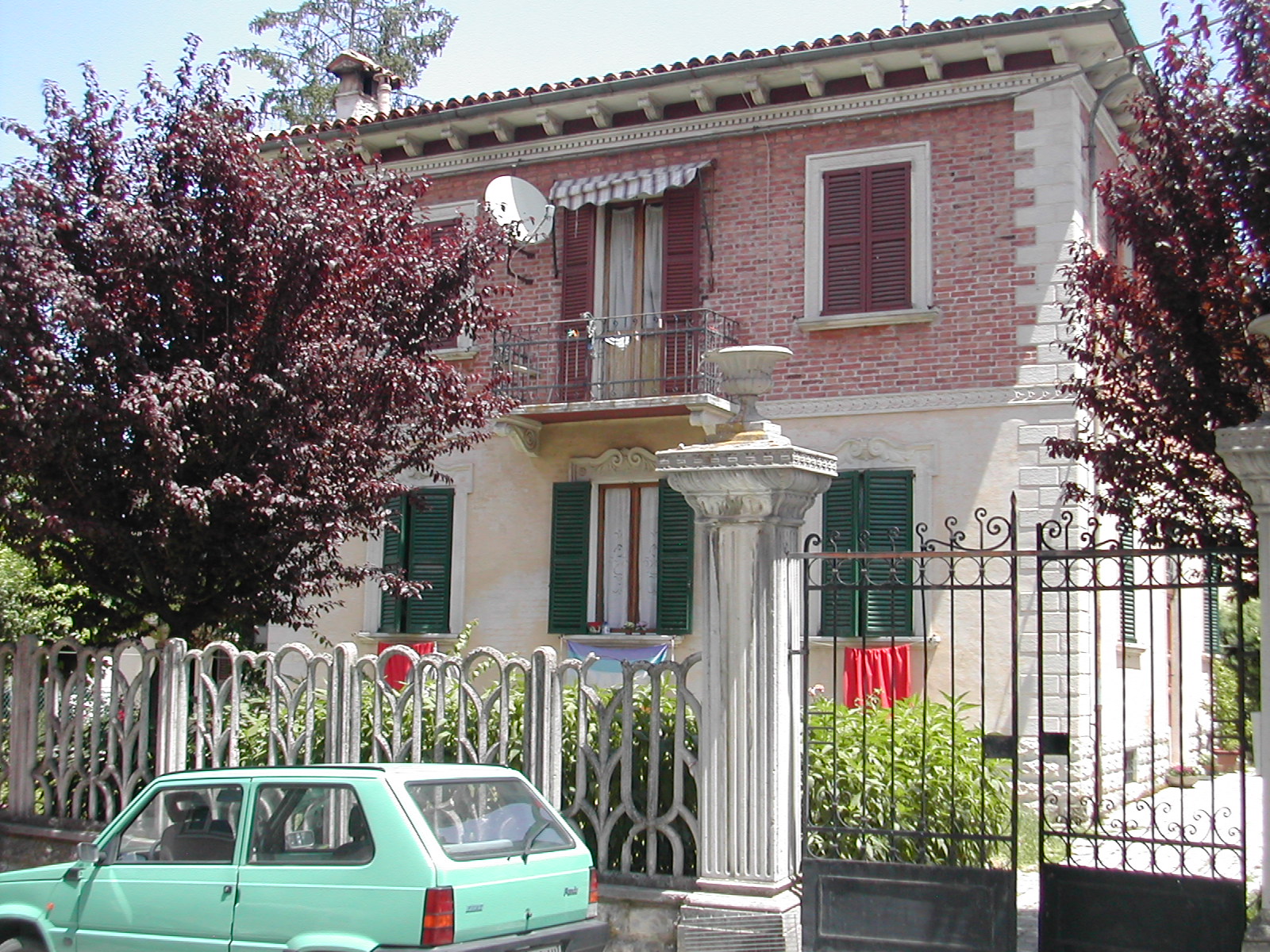 Casa plurifamiliare