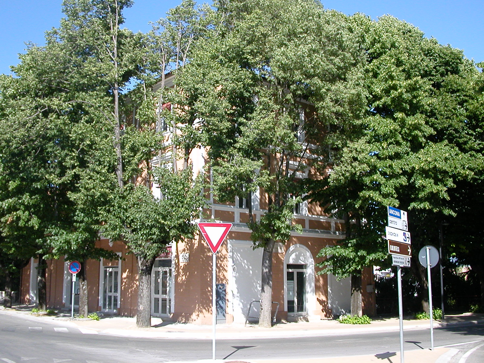 Palazzetto in P.zzale XX Settembre, 33