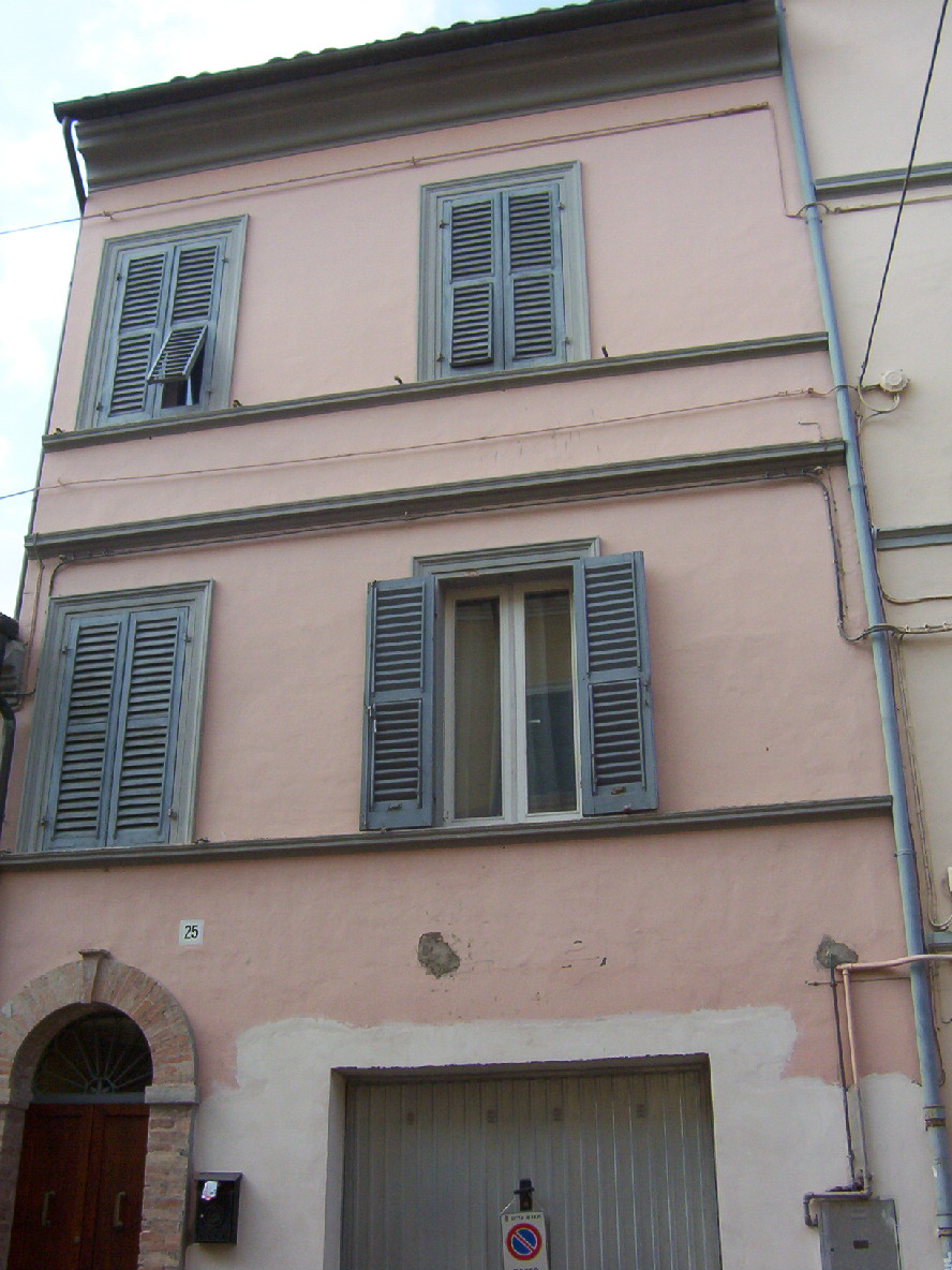 Casa a schiera