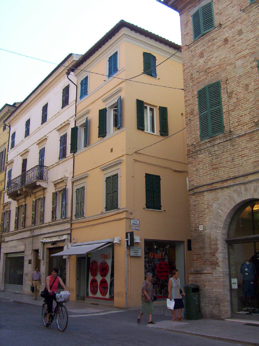 Casa in linea