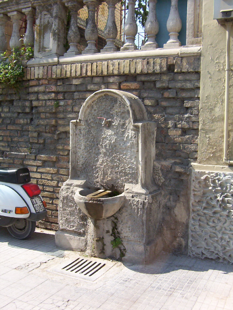 Fontanella di via Roma