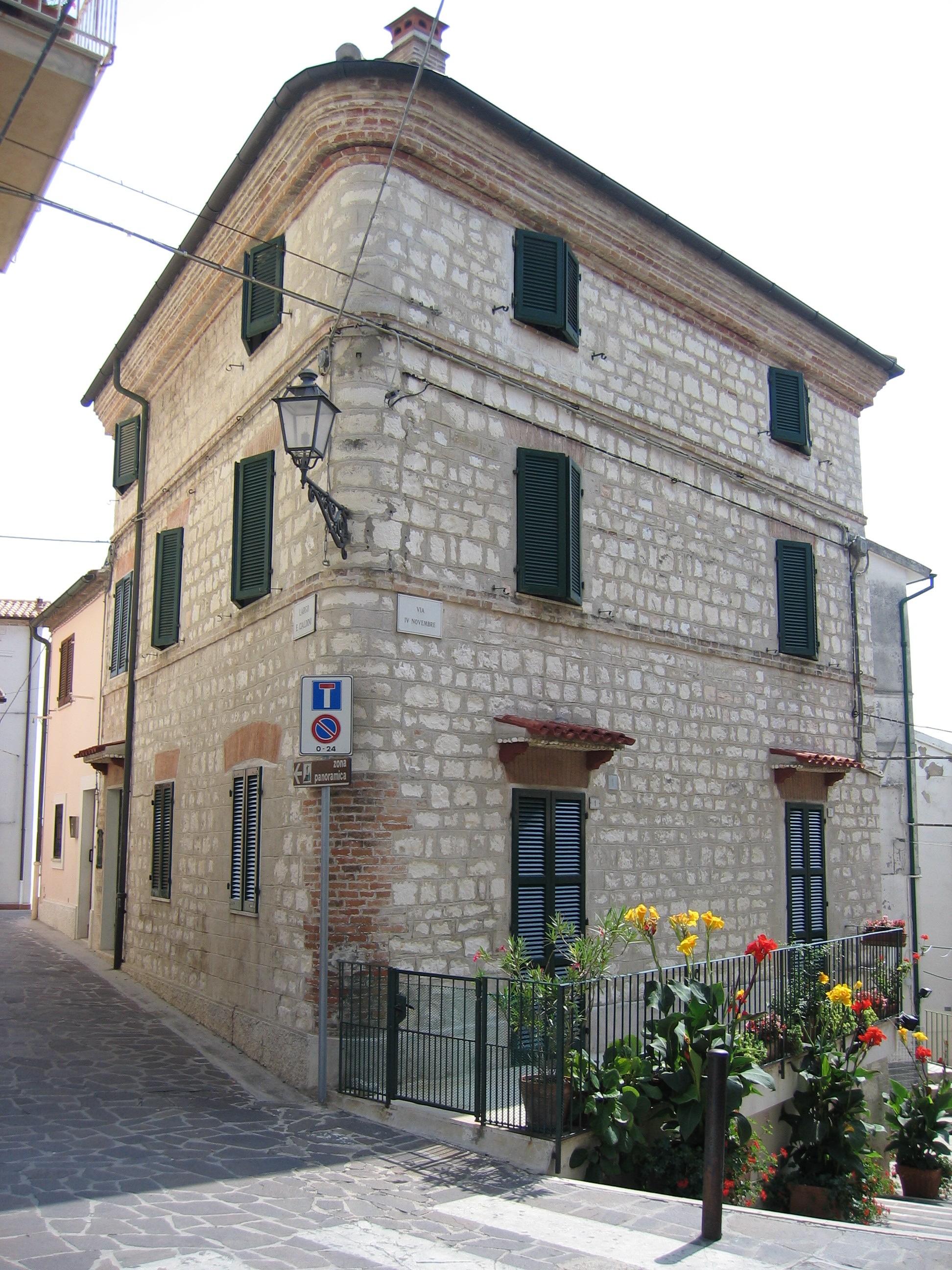 Casa a schiera