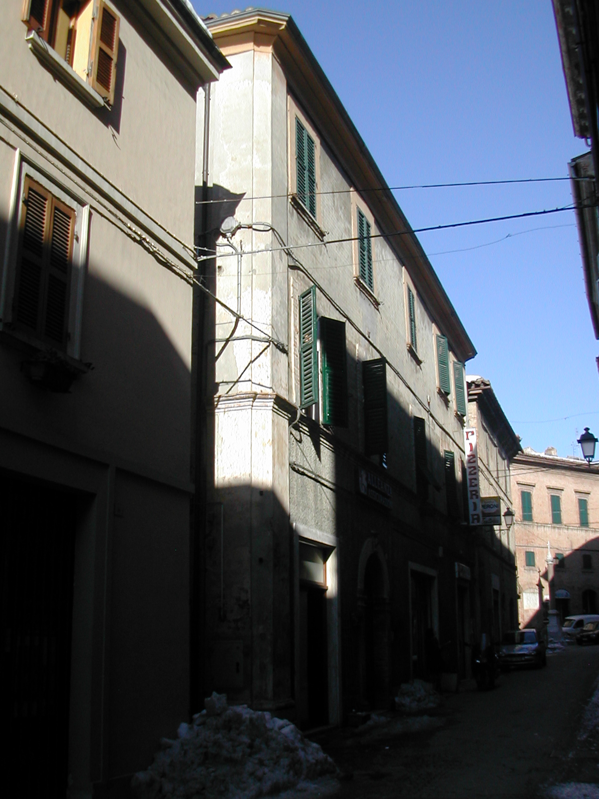 Palazzetto in Via Gramsci, 32