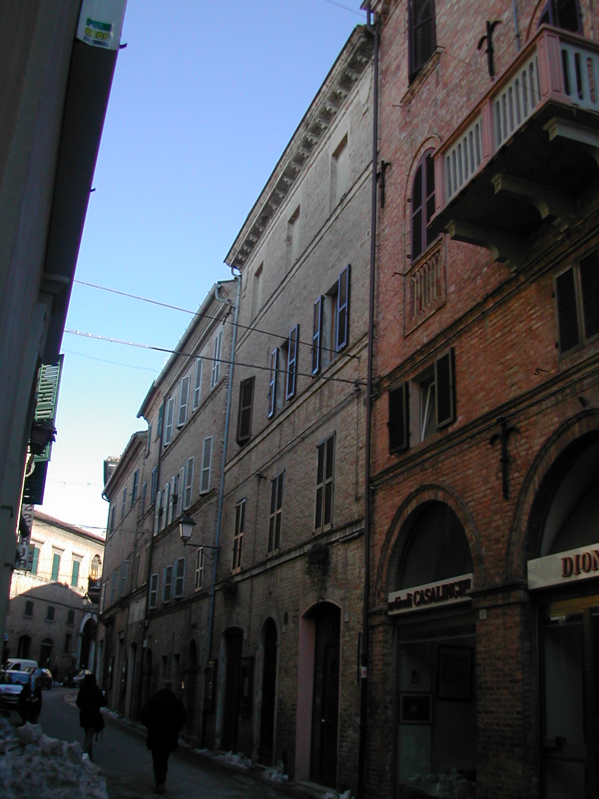Palazzetto in Via Gramsci, 35