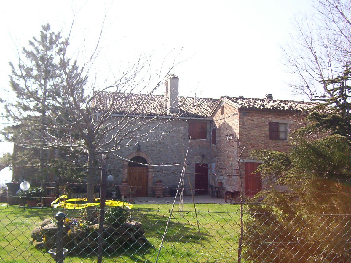 Casa colonica di S. Maria del Monte