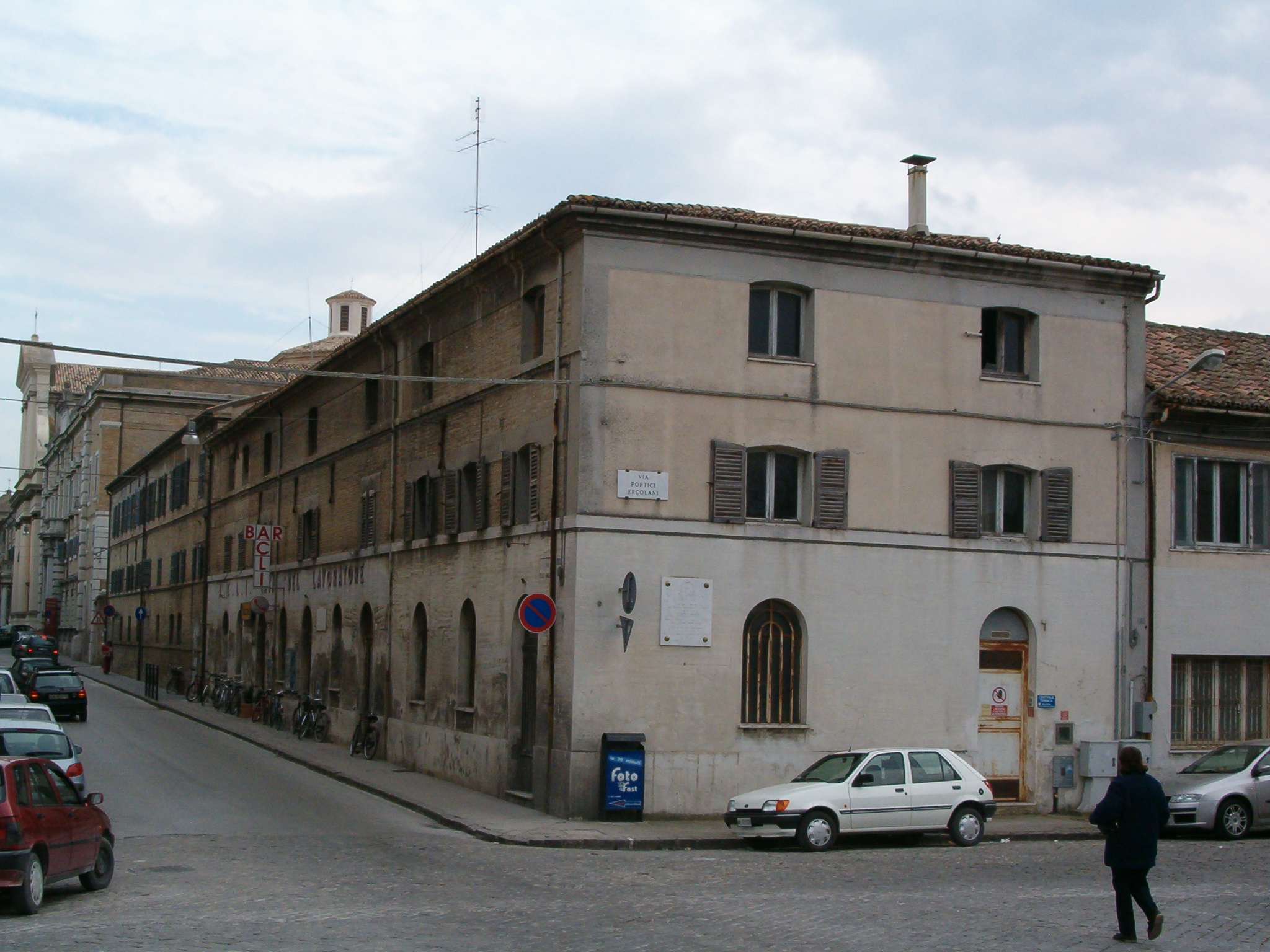 A.C.L.I. Casa del Lavoratore