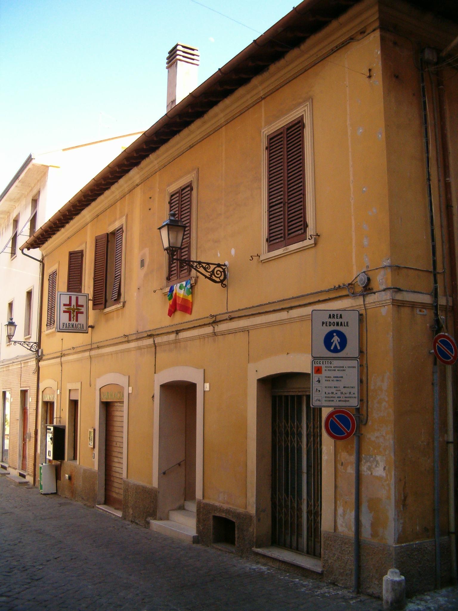 Casa in linea