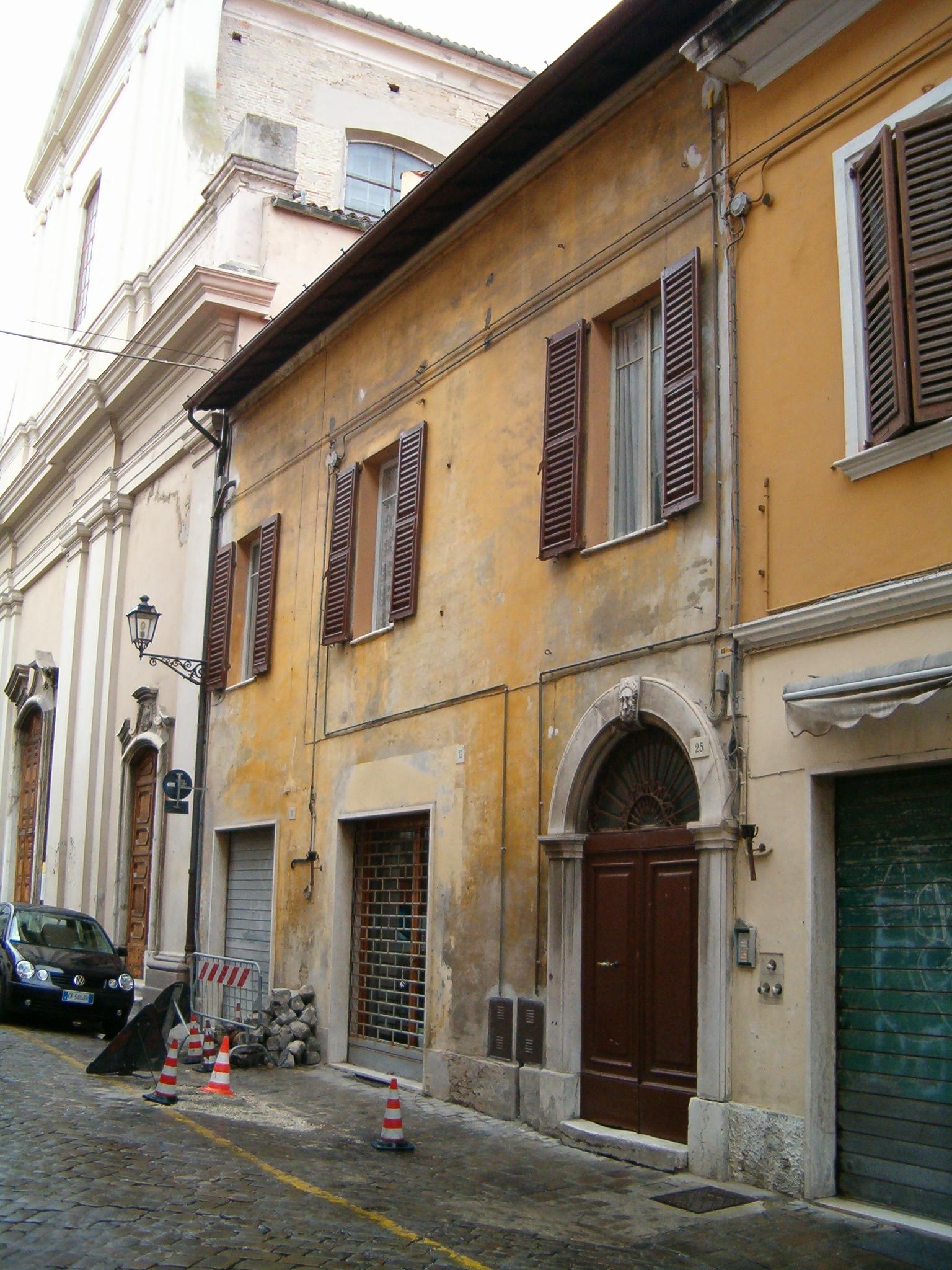 Casa in linea
