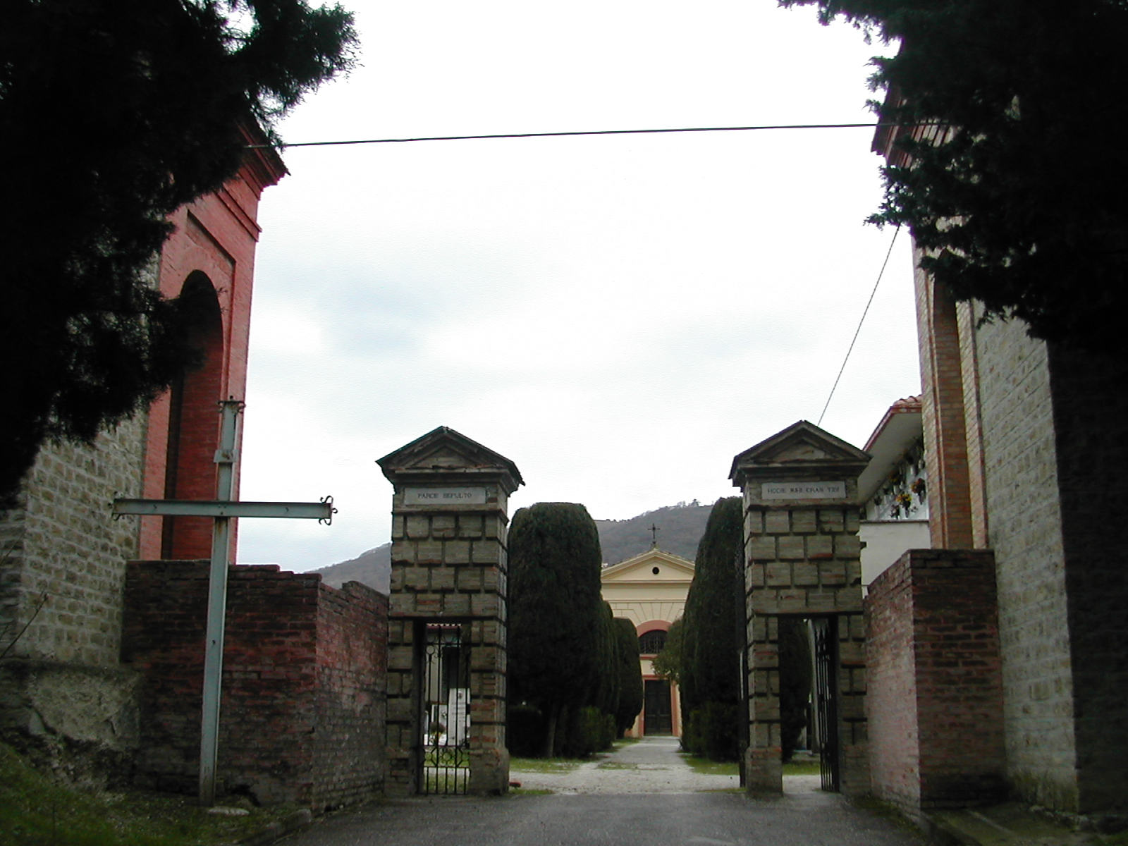 Cimitero comunale