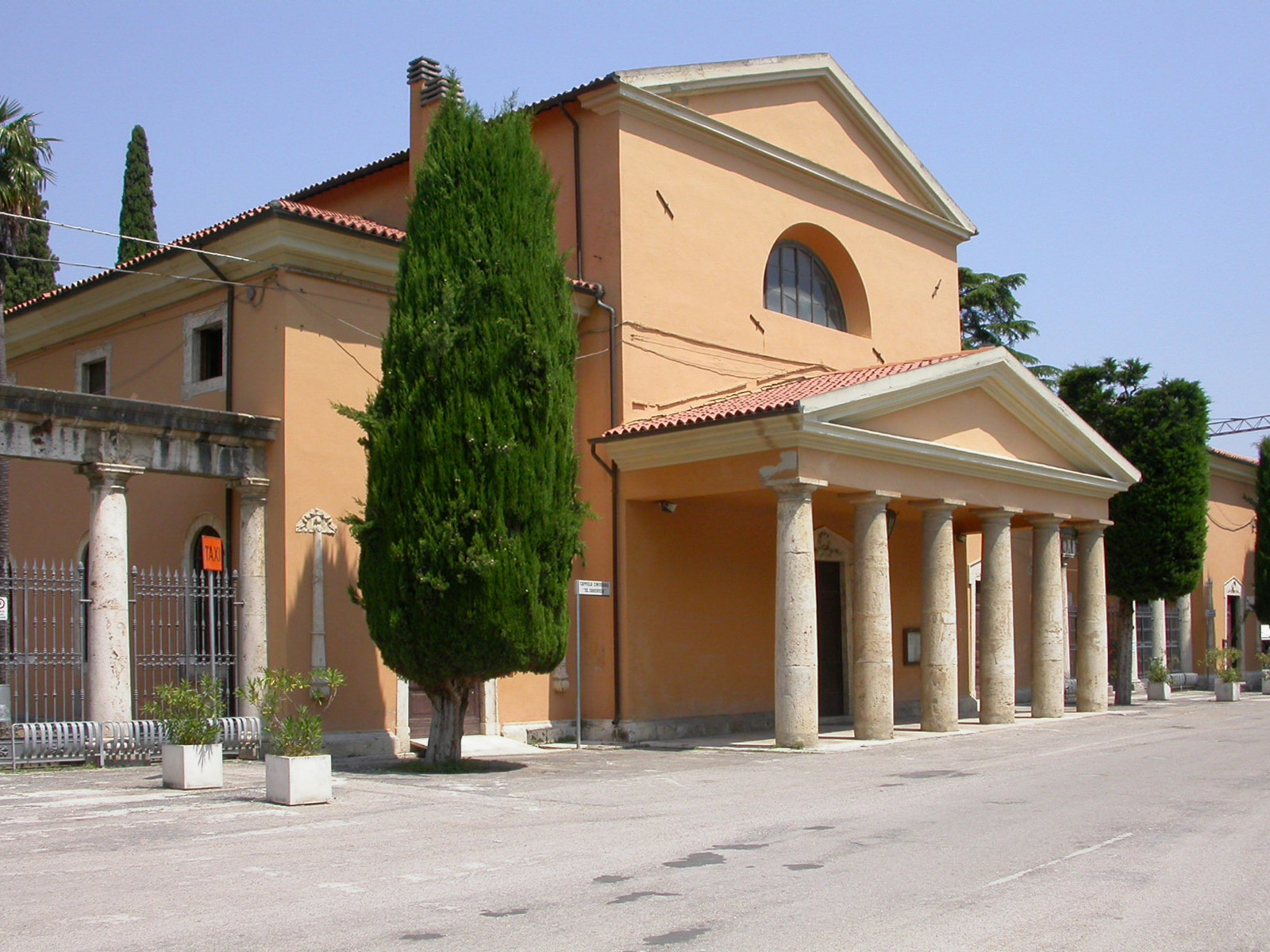 Cappella cimiteriale del SS. Crocifisso