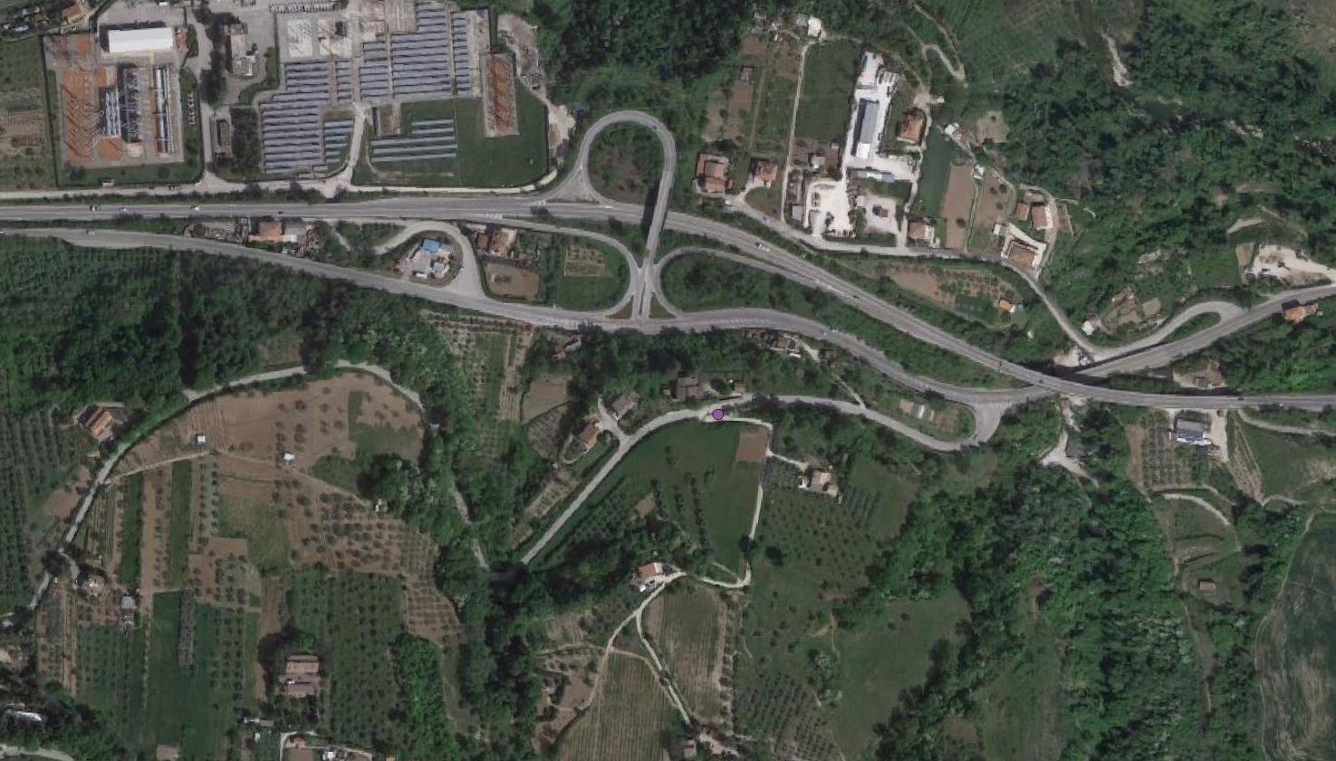 sito non identificato, tomba, strutture murarie, frammenti fittili