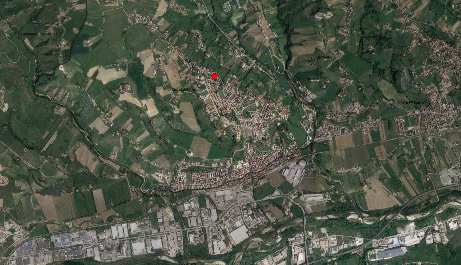 sito non identificato, struttura muraria