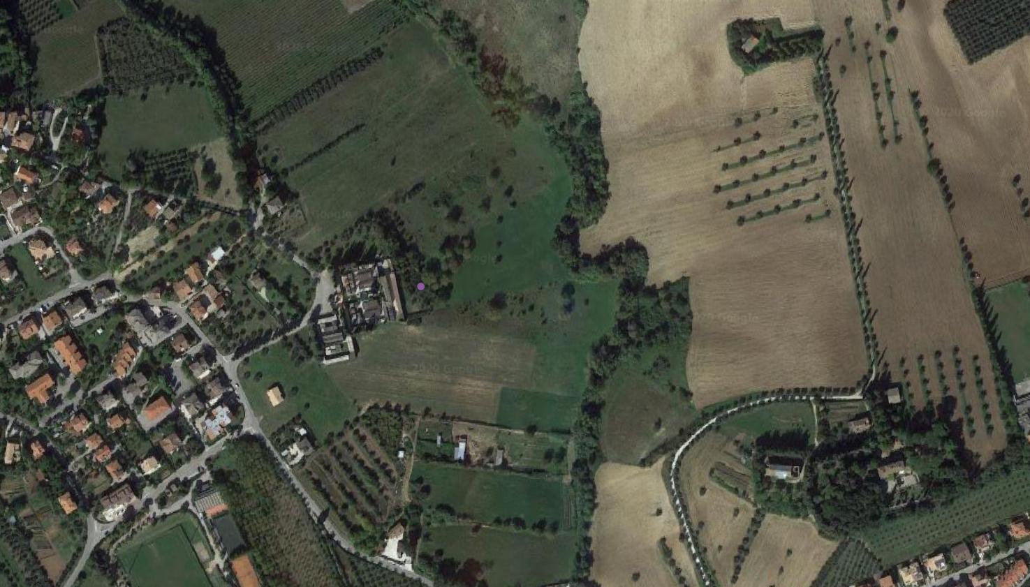area di materiale mobile, area di materiale eterogeneo
