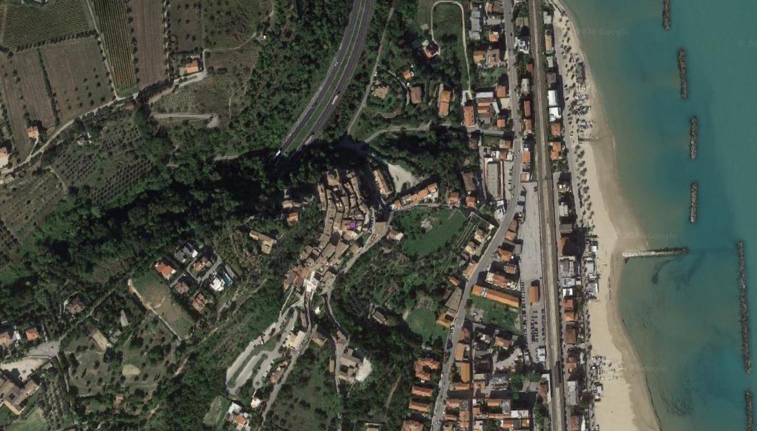 sito non identificato, rocchi di colonne