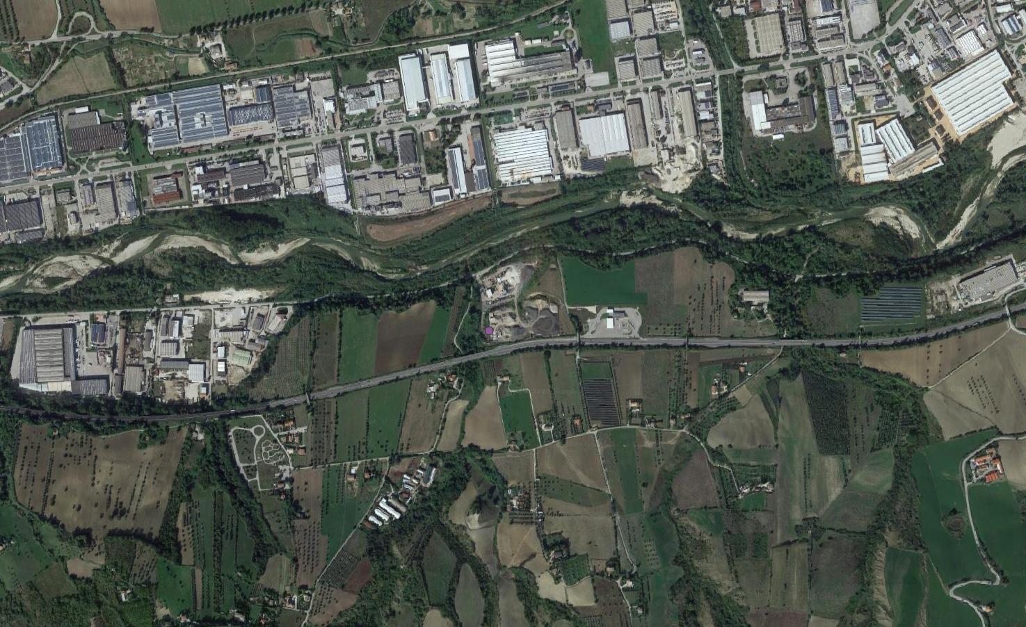 sito non identificato, tombe, cisterna