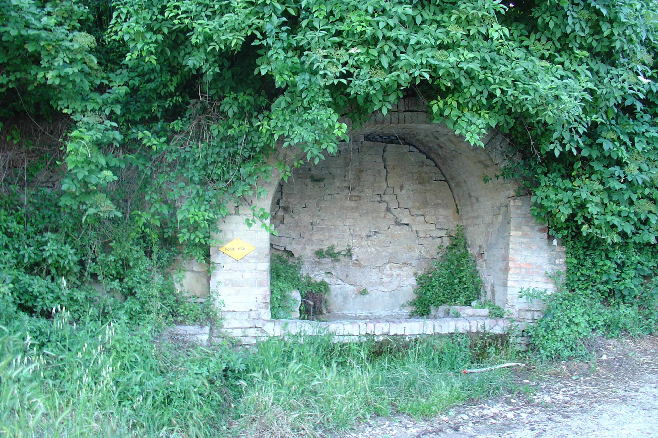 Fonte del Lago