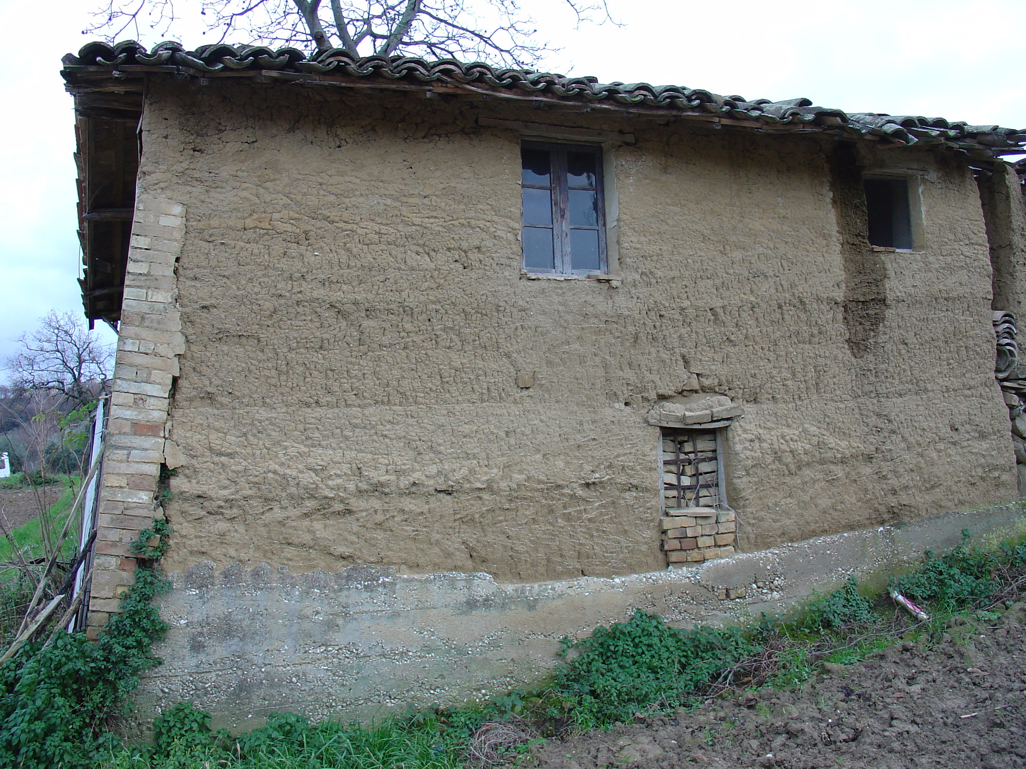 Casa di terra