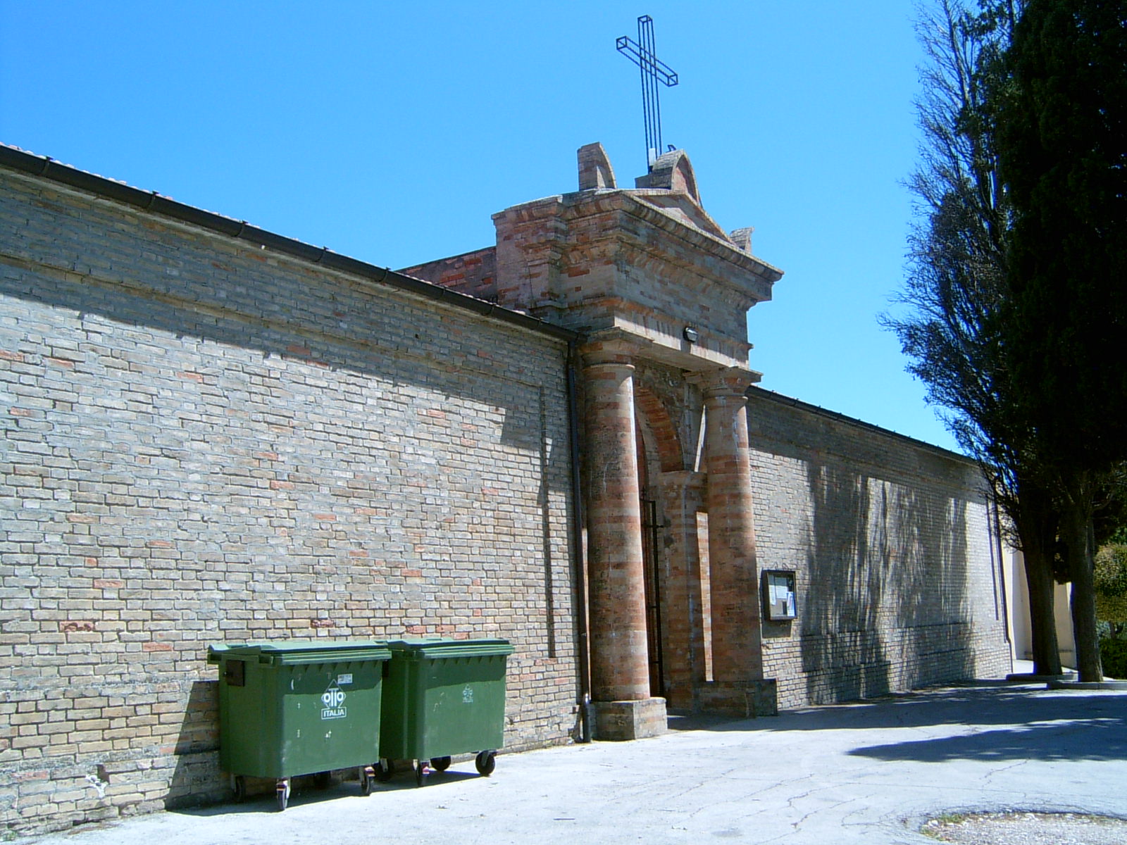 Cimitero comunale