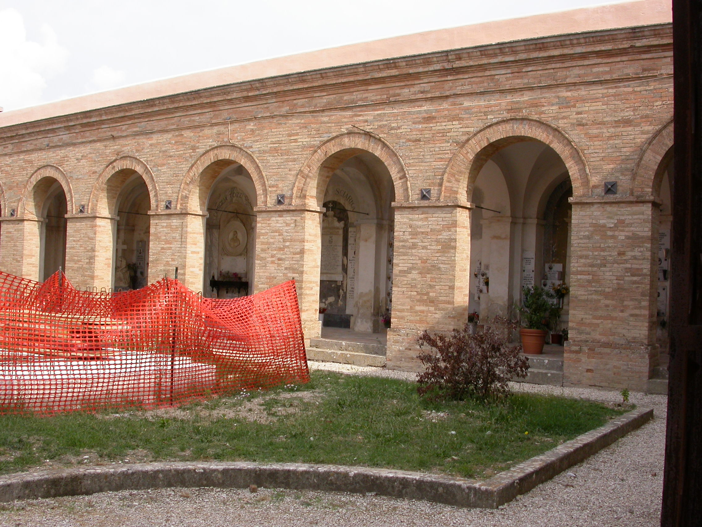 Cimitero comunale