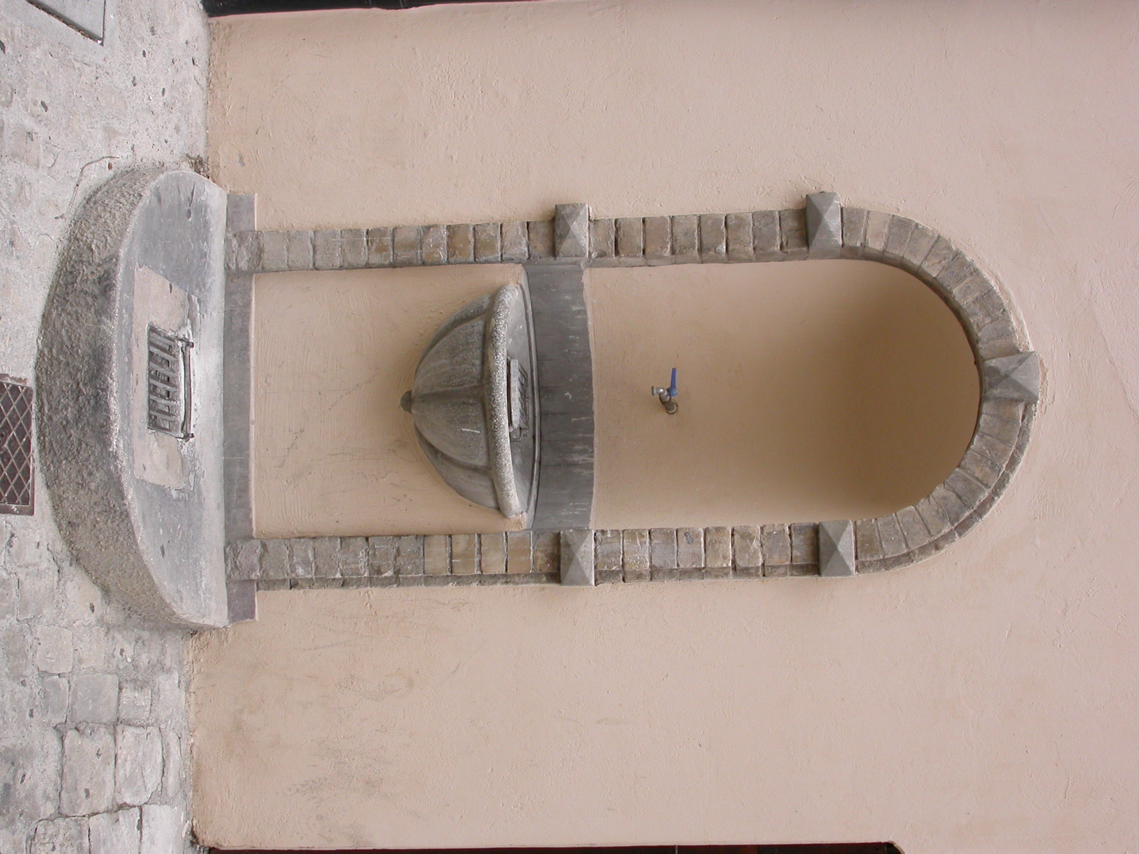 Fontana di via Vittorio Emanuele