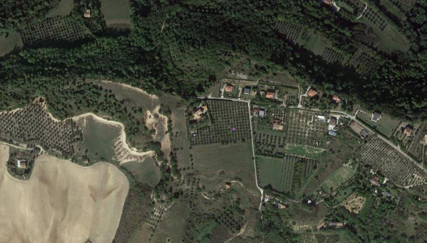 tracce di frequentazione, area di frammenti fittili, tombe, fornace