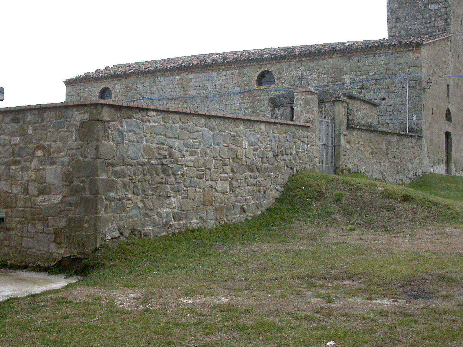 Cimitero comunale di Roccafluvione