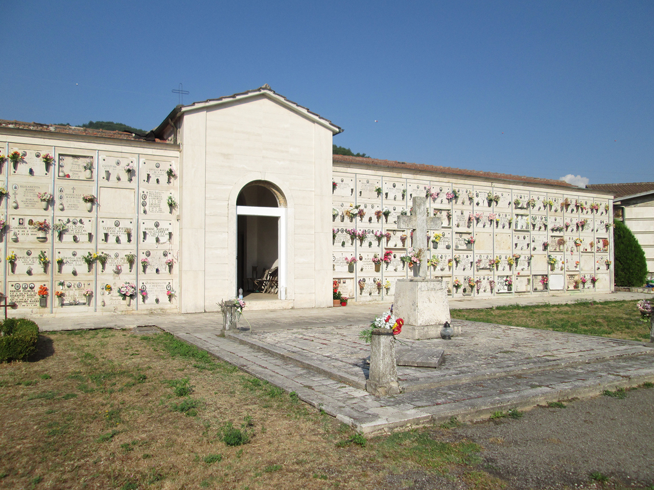 Cimitero di Marsia