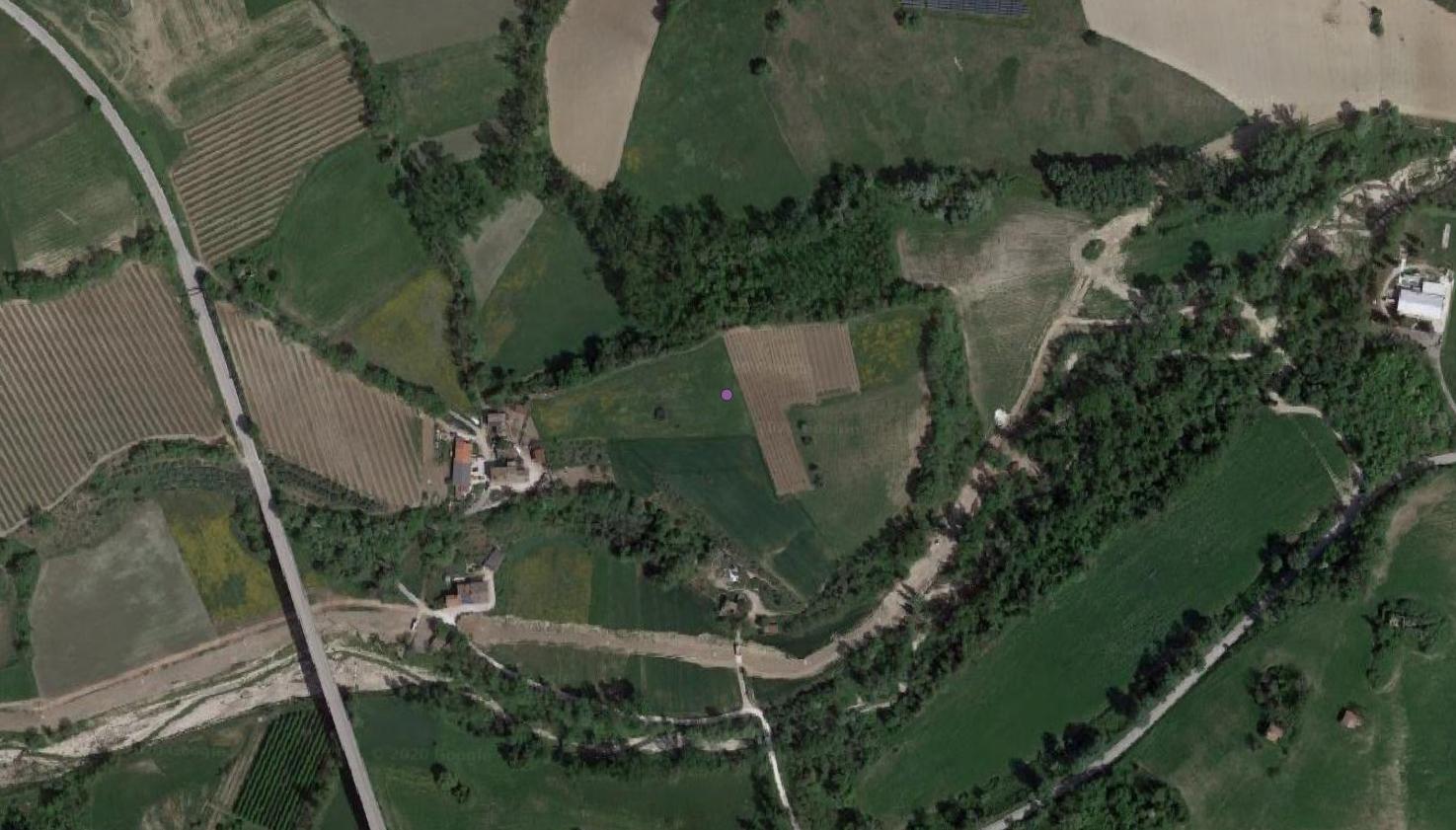ritrovamento sporadico, arma, frammenti fittili