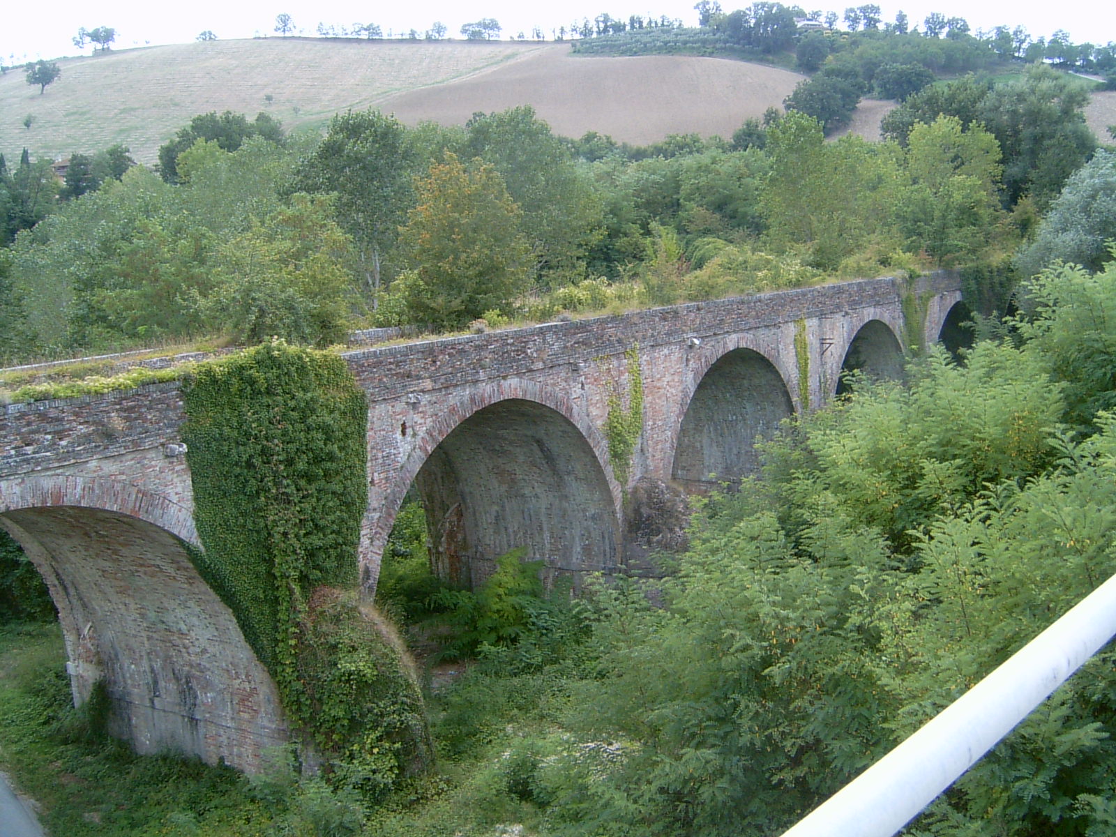 Ponte sul Tenna