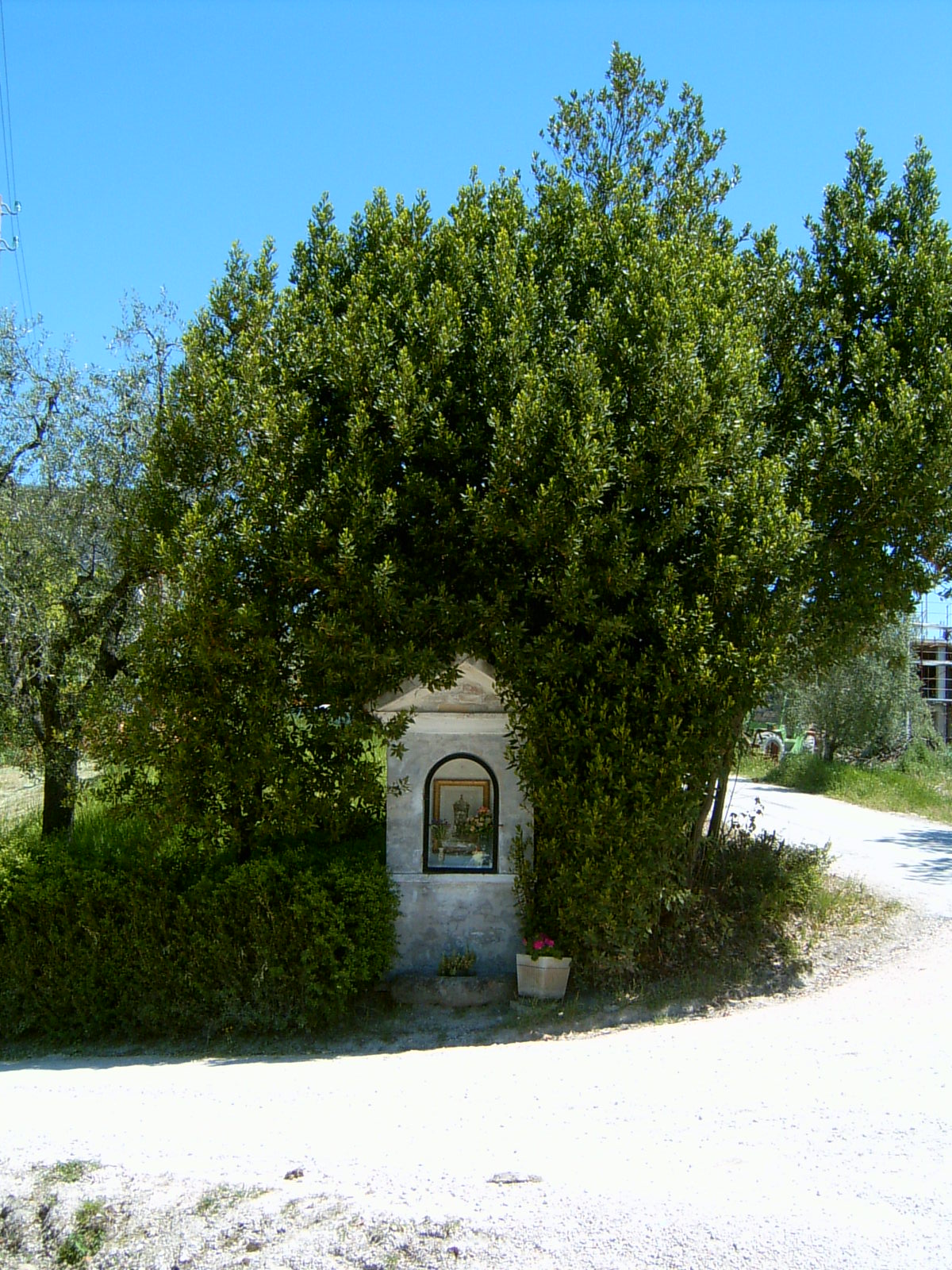 Edicola della Madonna del Pianto