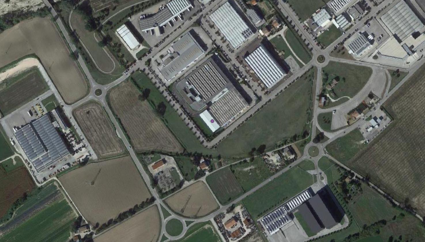 luogo con deposizione di materiale, discarica