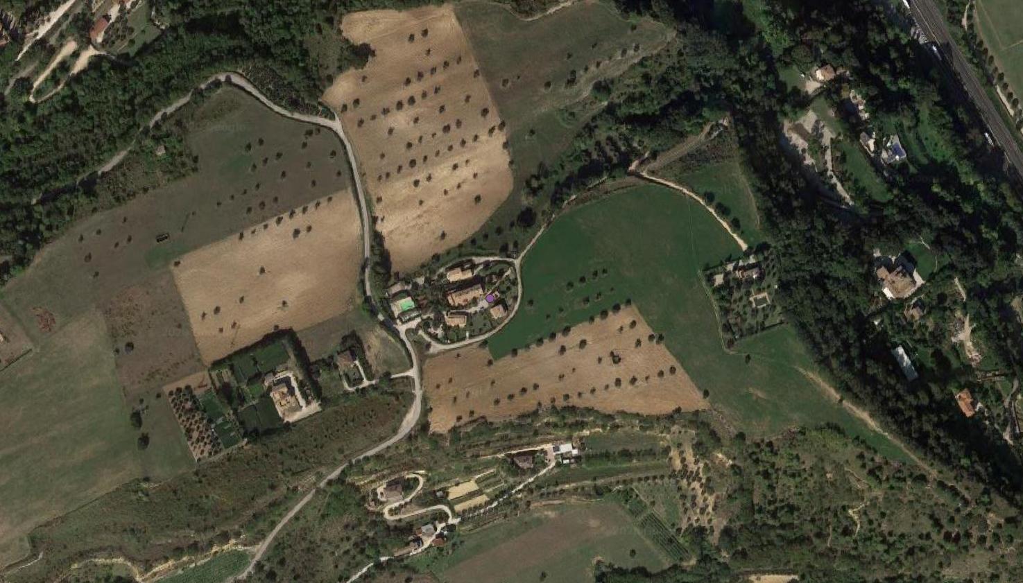 luogo con tracce di frequentazione, strato di frequentazione, frammenti ceramici