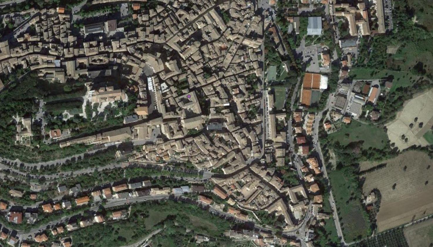 sito non identificato, struttura muraria