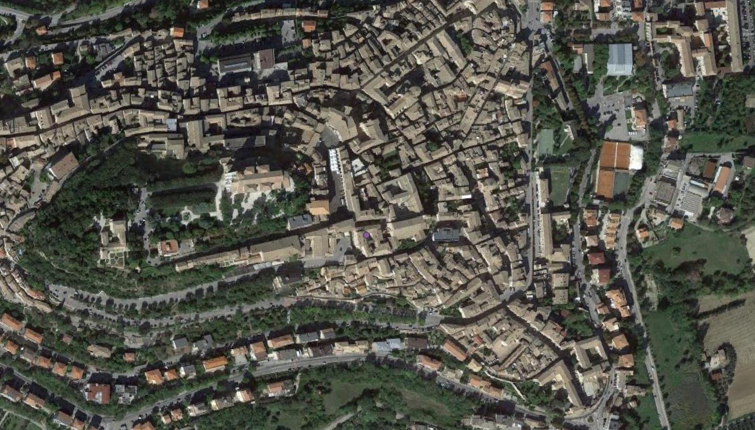 sito non identificato, struttura muraria