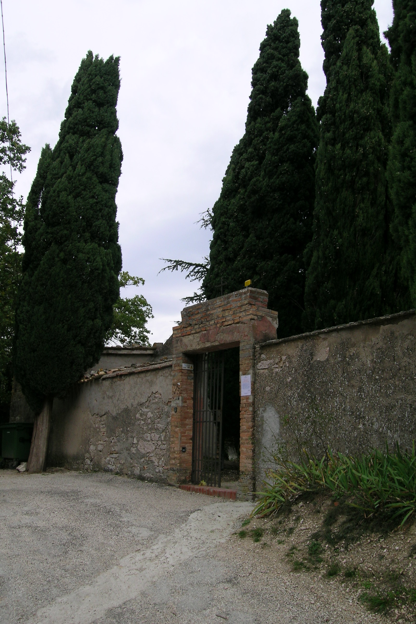 Cimitero di Pievefavera