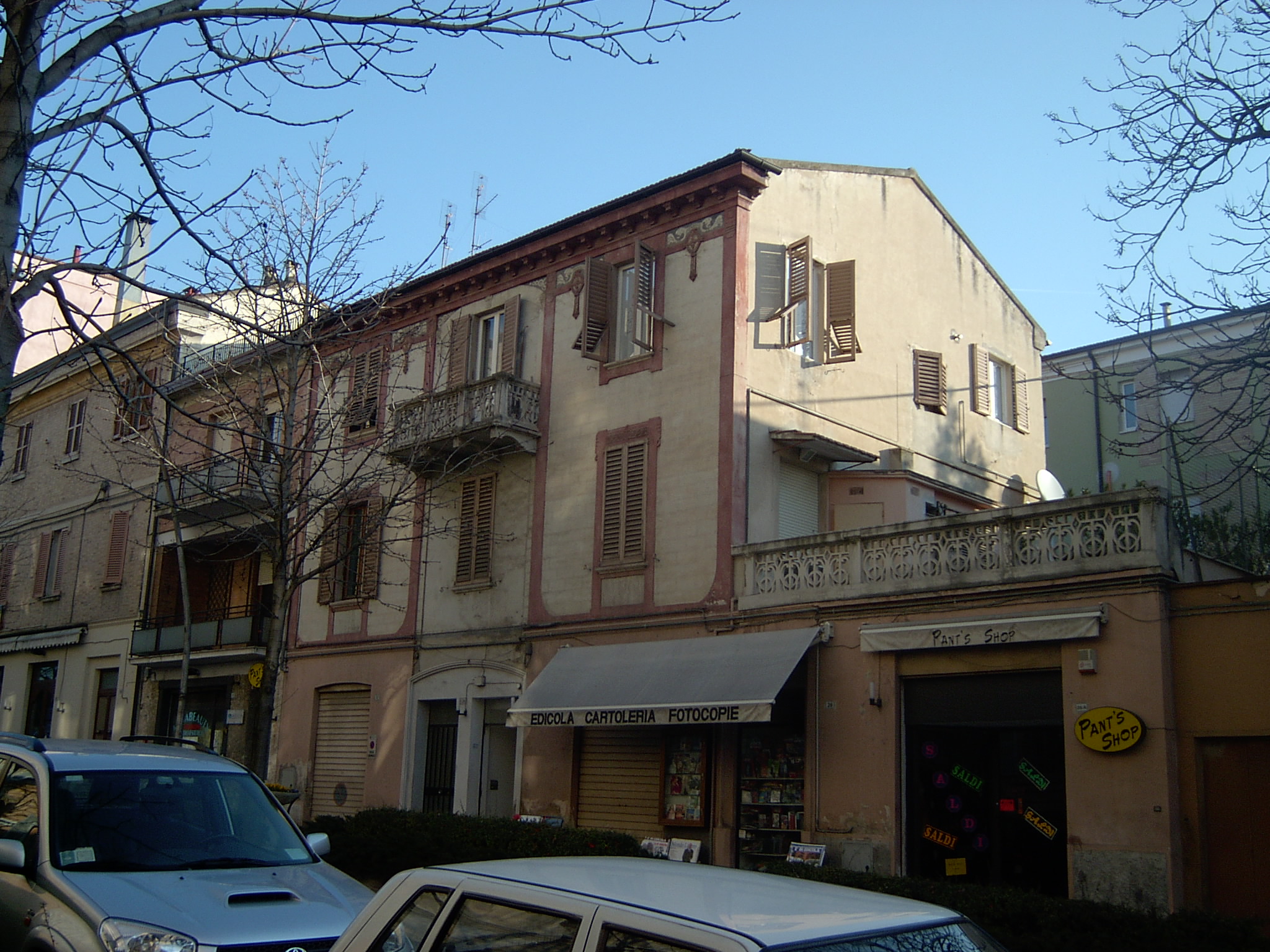 Casa a schiera