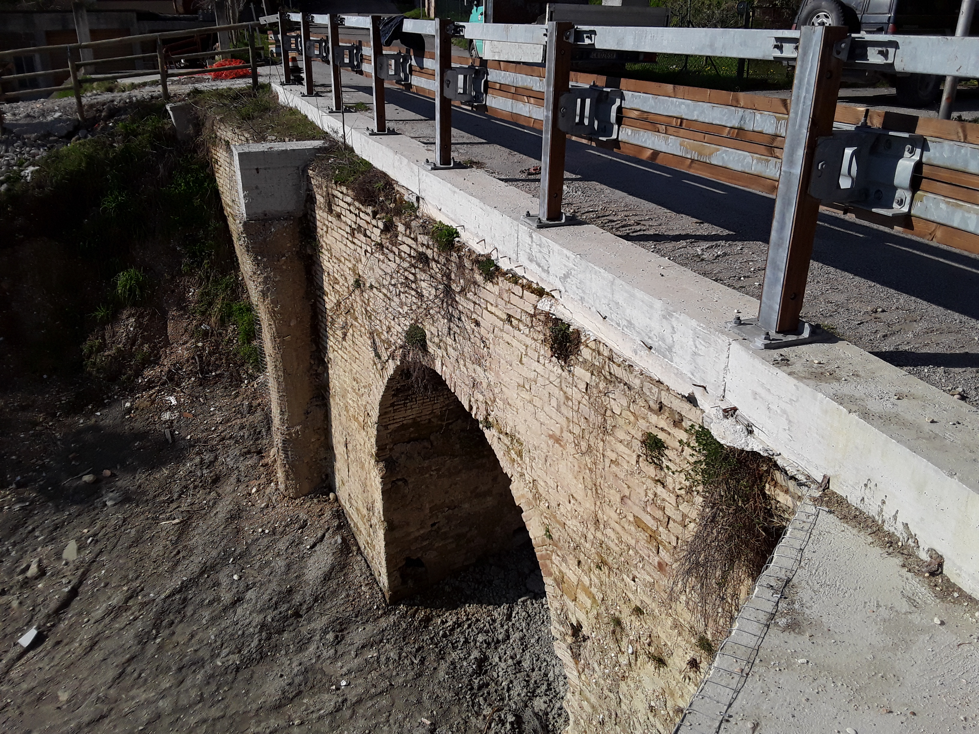 [Ponte in Via della Libertà]