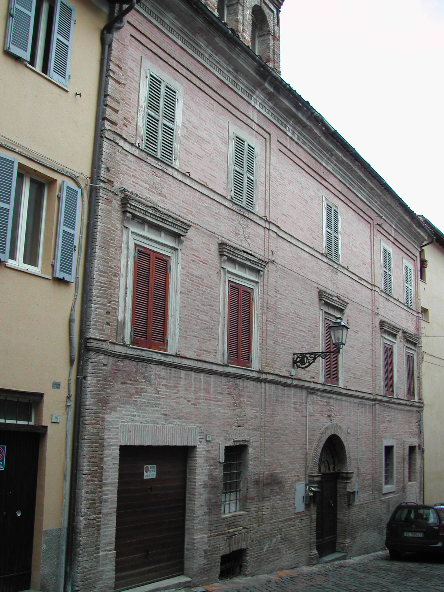Palazzetto a schiera