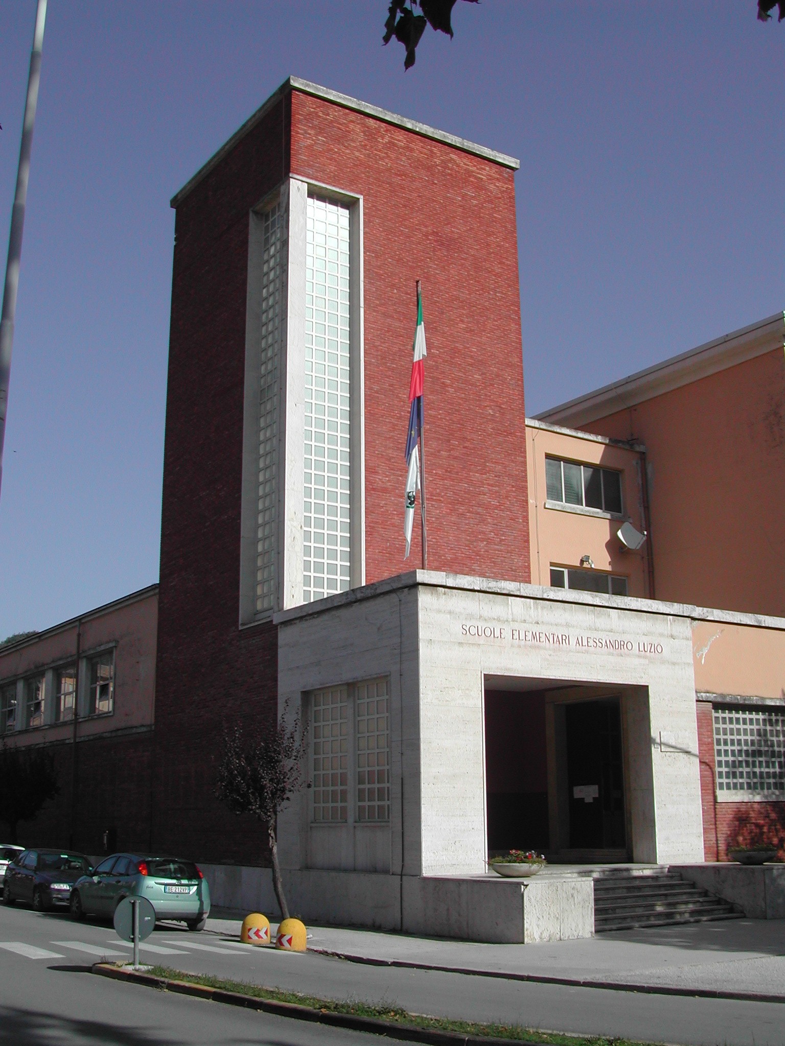 Scuola Elementare Alessandro Luzio