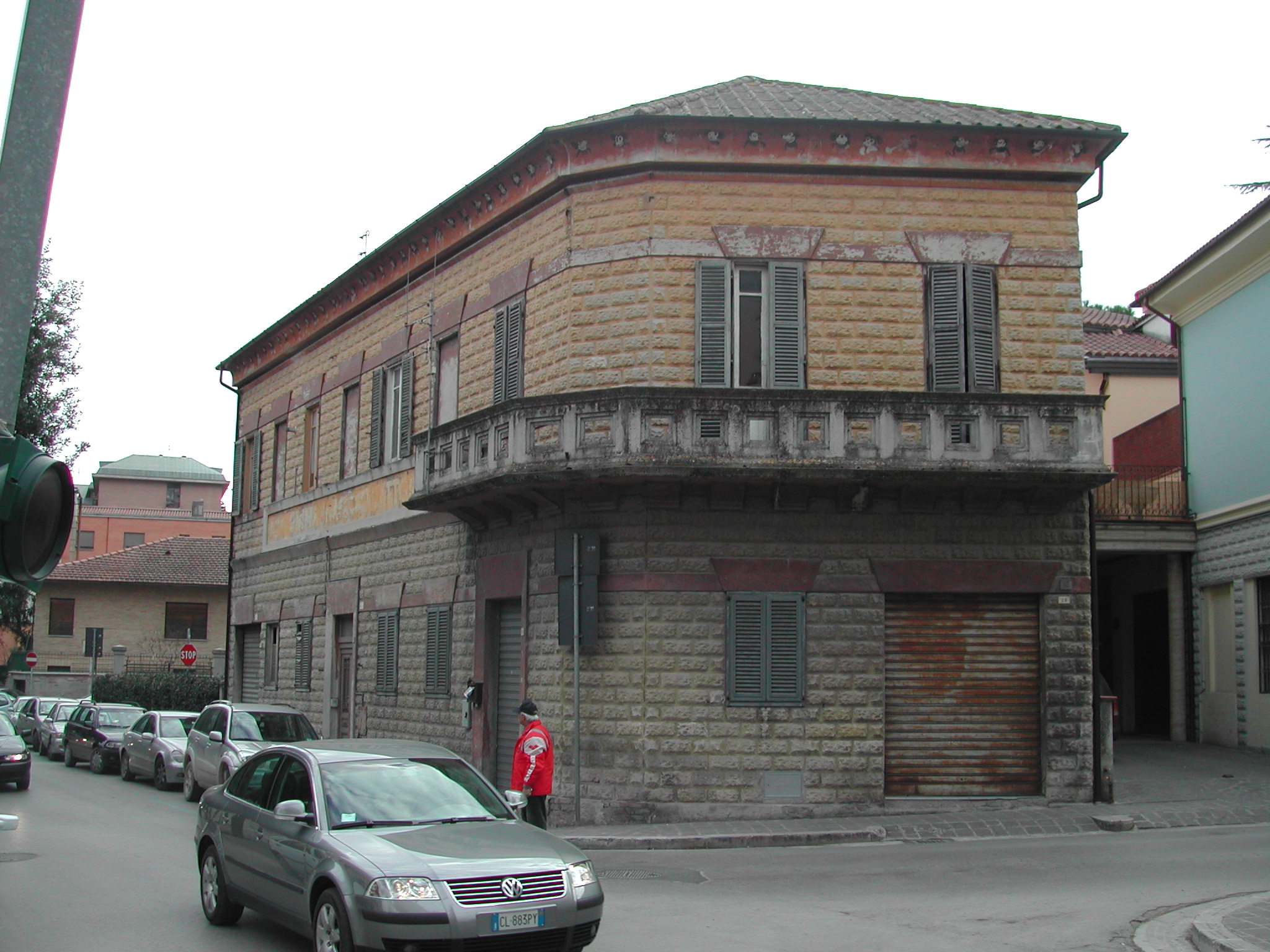 Palazzina isolata
