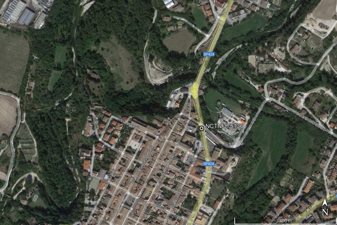 luogo con ritrovamento sporadico, struttura muraria