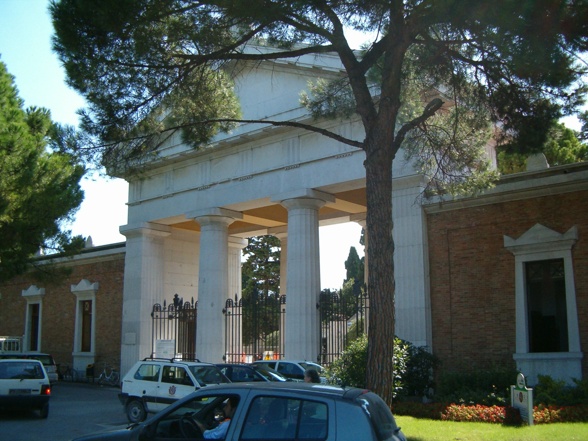 Cimitero comunale