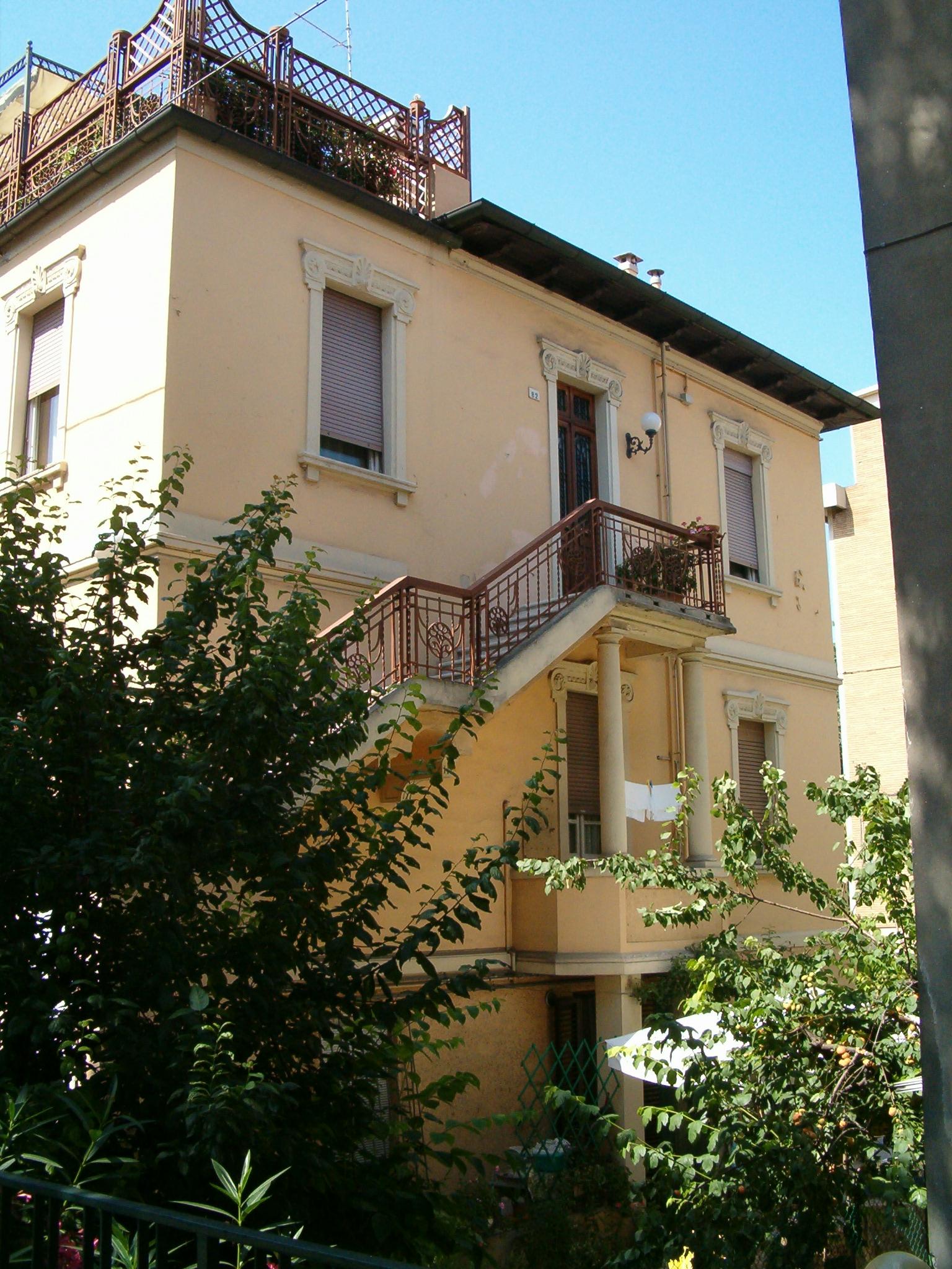 Villino bifamiliare